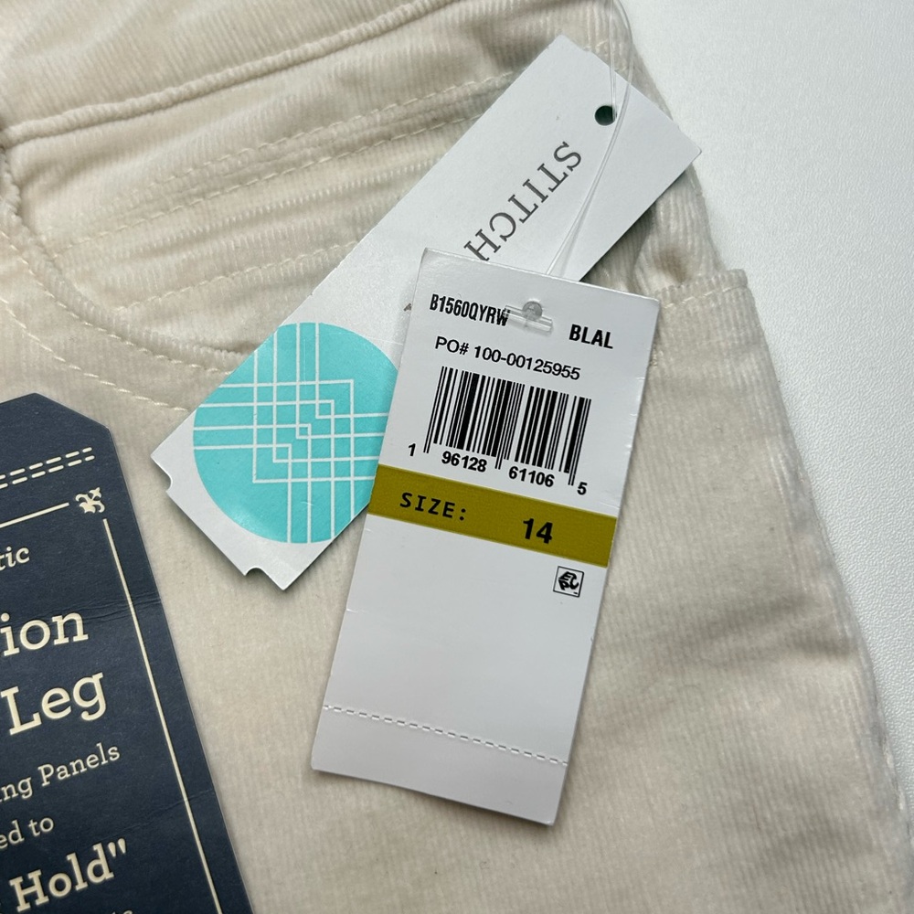 Democracy NWT Ab Solution‎ Natalie Straight Leg Corduroy Jeans Size 14 34x30 - Picture 8 of 16